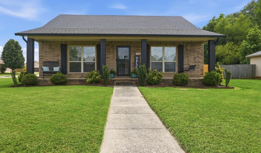 153 Peach St, Austin, AR 72007 - 3 Beds, 2 Bath