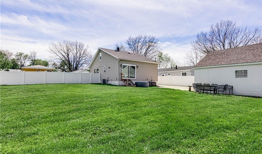 703 Annapolis Ave, Akron, OH 44310 - 1 Beds, 1 Bath