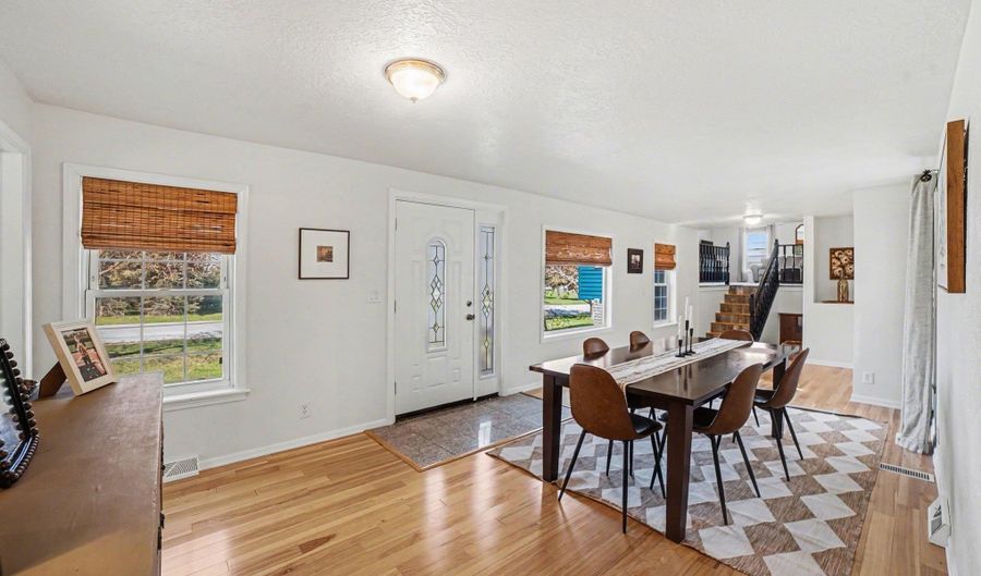 7818 N Luce Rd, Alma, MI 48801 - 3 Beds, 3 Bath