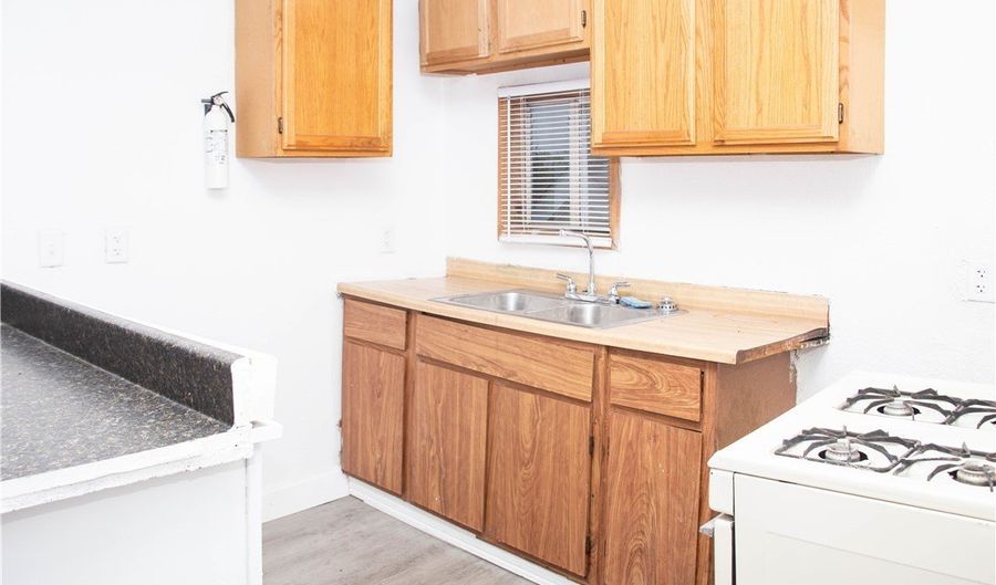 923 Baughman St C, Akron, OH 44320 - 1 Beds, 1 Bath
