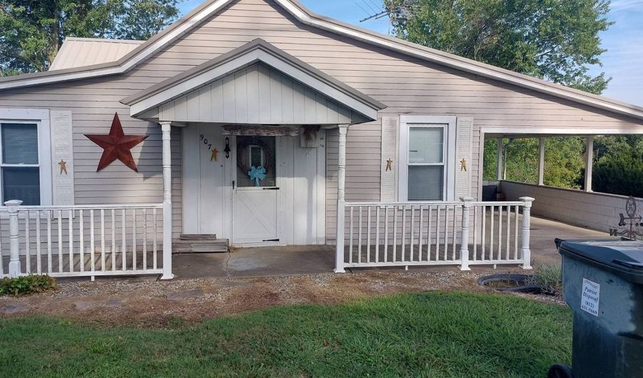 907 S State Road 145, Birdseye, IN 47513 - 3 Beds, 1 Bath