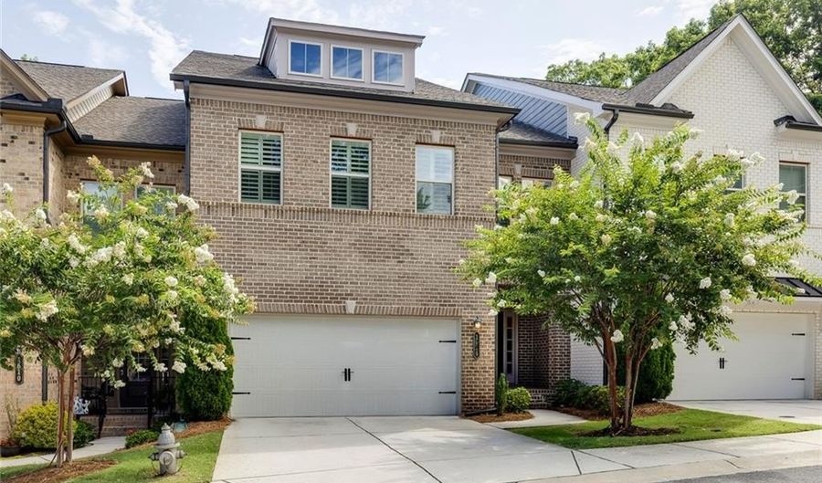 1616 Prestwick Ln, Dunwoody, GA 30338 - 5 Beds, 5 Bath