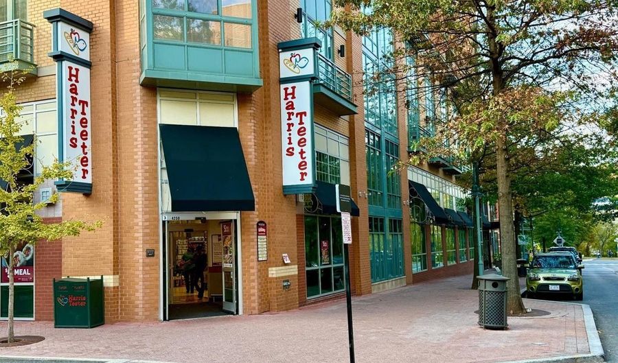2584- B S ARLINGTON MILL Dr 2, Arlington, VA 22206 - 1 Beds, 1 Bath