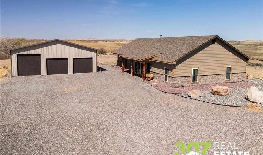 1909 Lane 39 1/2, Basin, WY 82410 - 4 Beds, 2 Bath