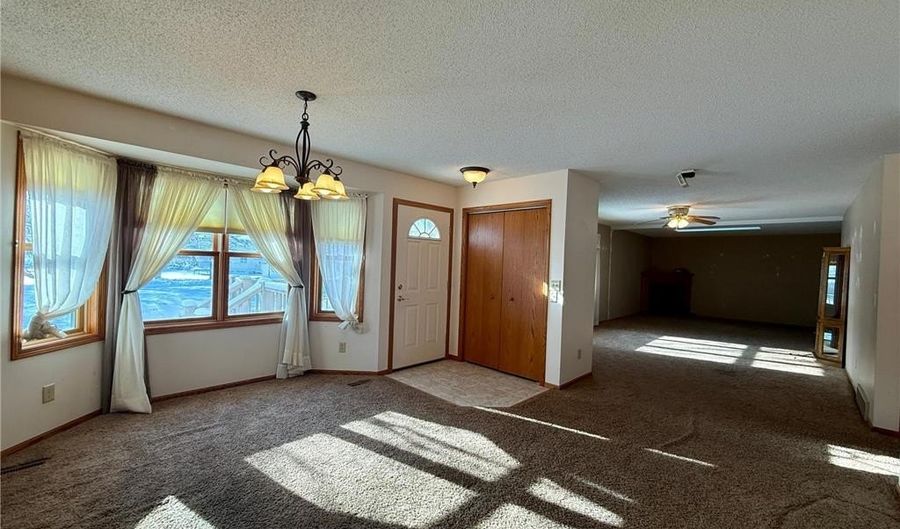 236 Wilson St, Alden, MN 56009 - 3 Beds, 2 Bath