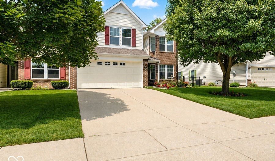 1312 Summerhouse Dr, Indianapolis, IN 46217 - 2 Beds, 2 Bath