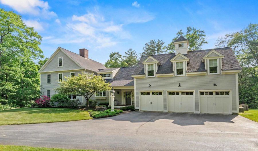 7 Nathan Cutler Dr, Bedford, NH 03110 - 4 Beds, 4 Bath
