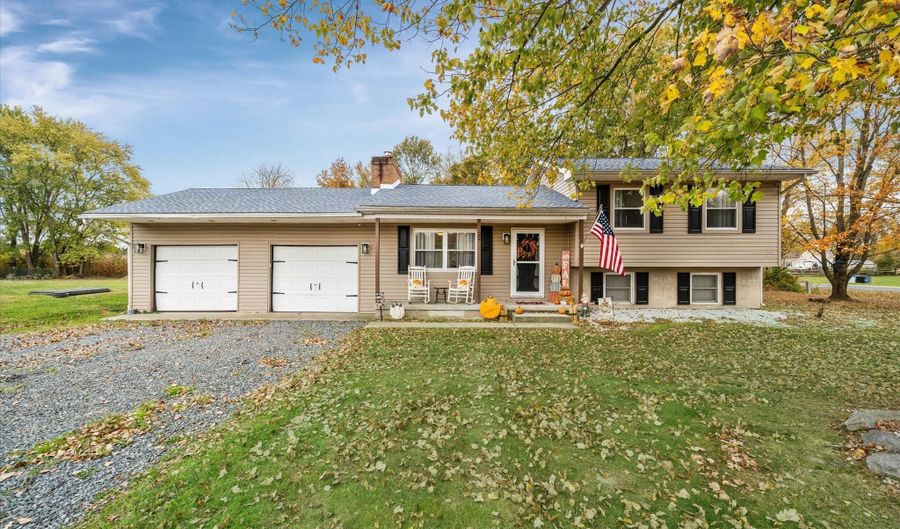 22 NEWLIN Dr, Clayton, DE 19938 - 3 Beds, 2 Bath