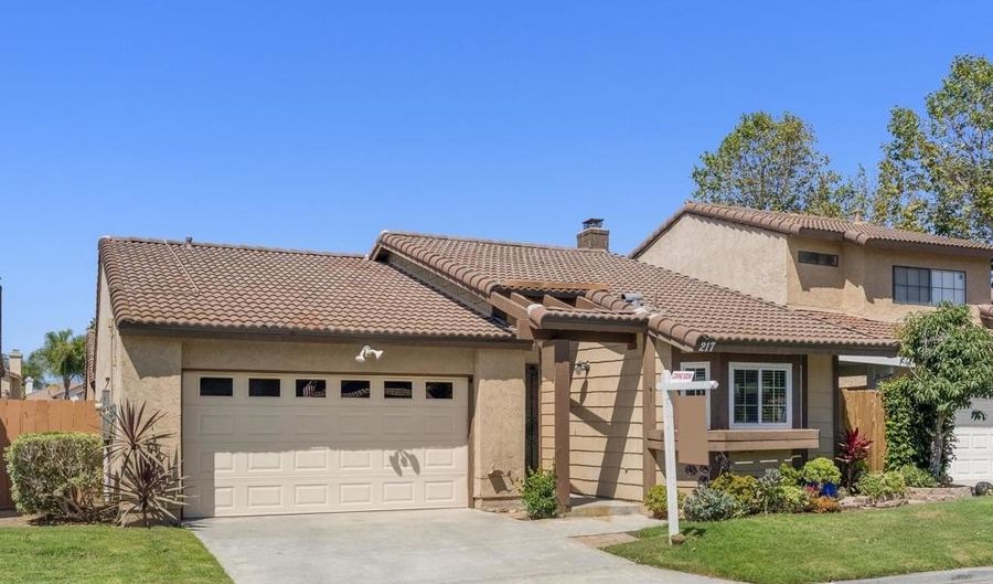 217 Levant Way, Oceanside, CA 92057 - 2 Beds, 2 Bath