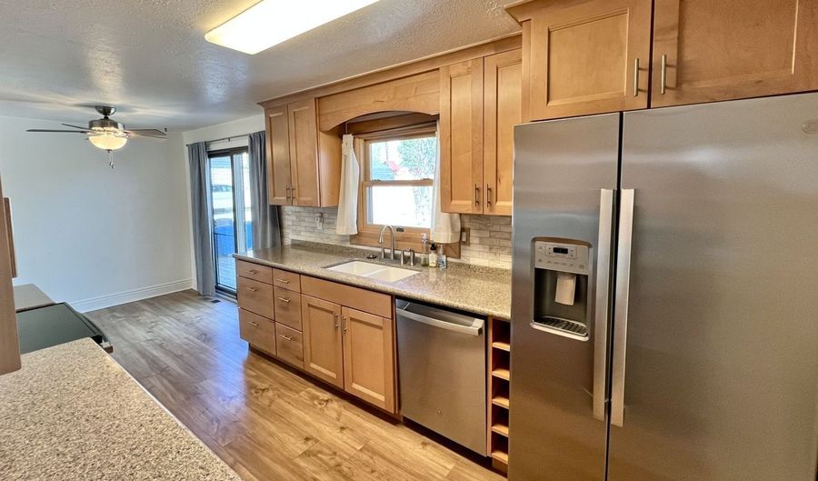 451 Walnut St, Elko, NV 89801 - 2 Beds, 1 Bath