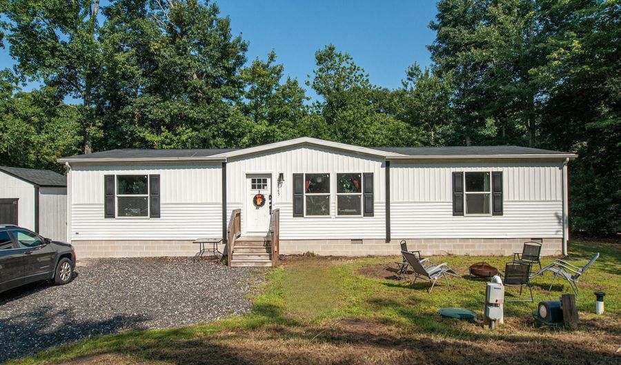 24145 BRACH St, Georgetown, DE 19947 - 3 Beds, 2 Bath