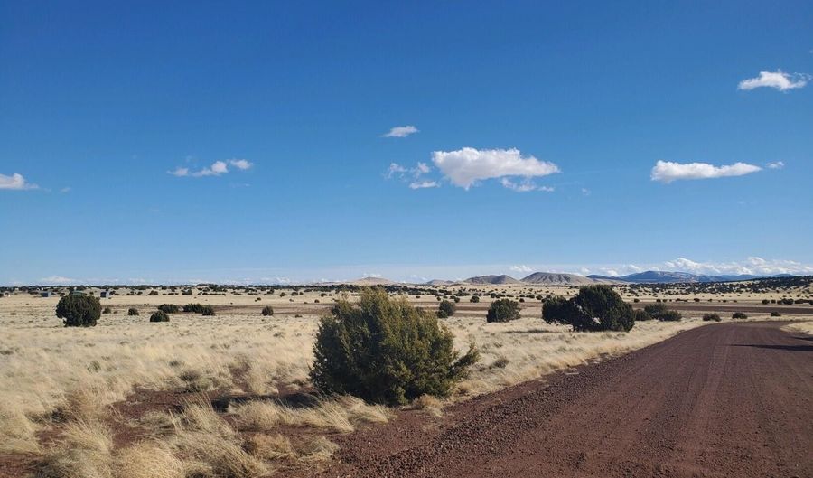 CR 5105, Concho, AZ 85924 - 0 Beds, 0 Bath