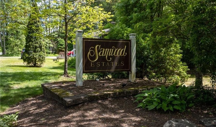 75 Sanwood Dr, Burrillville, RI 02830 - 2 Beds, 2 Bath
