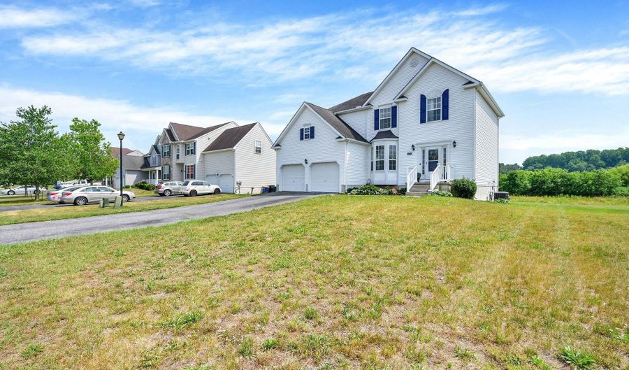 370 BELFRY Dr, Felton, DE 19943 - 3 Beds, 3 Bath