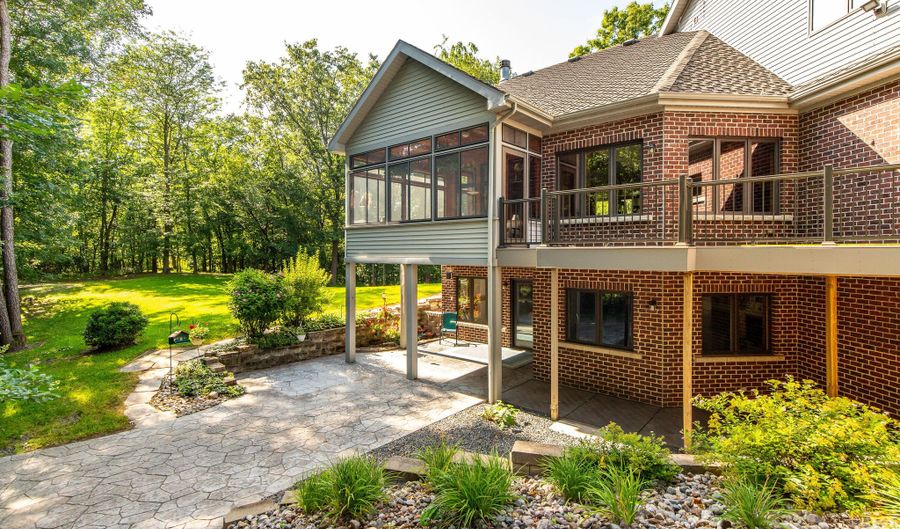4882 Copperstone Dr, Ames, IA 50010 - 5 Beds, 4 Bath