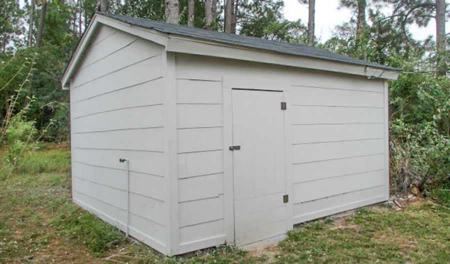 134 Main St, Alamo, GA 30411 - 4 Beds, 2 Bath