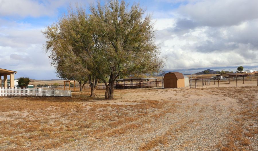 3895 Yo He Wah Dr, Chino Valley, AZ 86323 - 3 Beds, 2 Bath