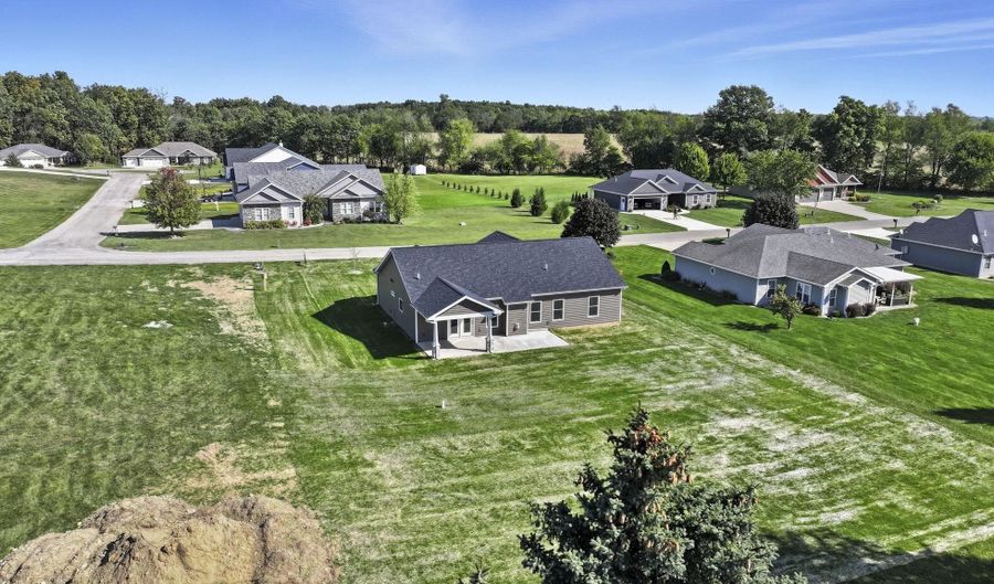 3095 N 405 W, Angola, IN 46703 - 3 Beds, 2 Bath