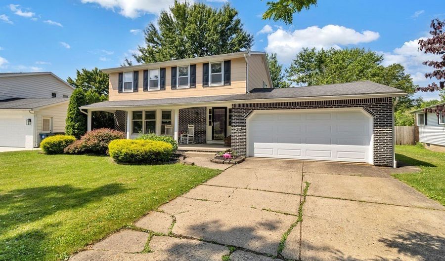 24 Rosewood Dr, Amherst, NY 14221 - 4 Beds, 3 Bath