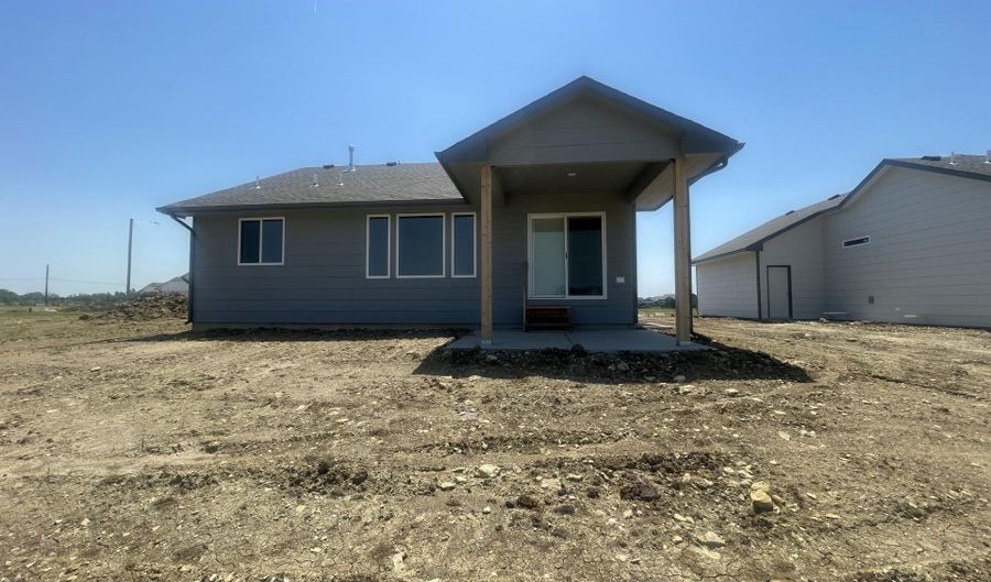 2228 E Chicory St, Andover, KS 67002 - 2 Beds, 2 Bath