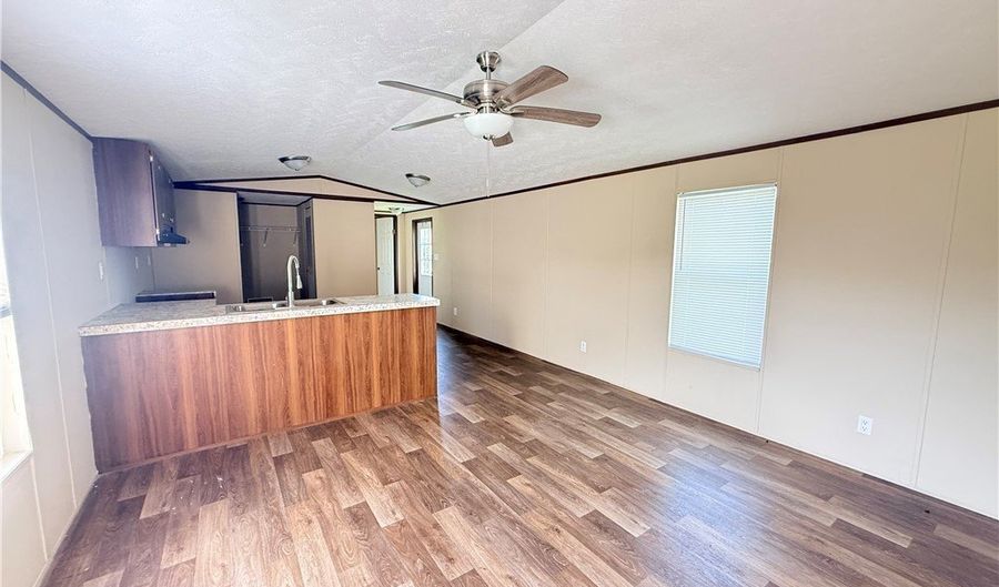 1807 W Gile Ave, Aransas Pass, TX 78336 - 3 Beds, 2 Bath