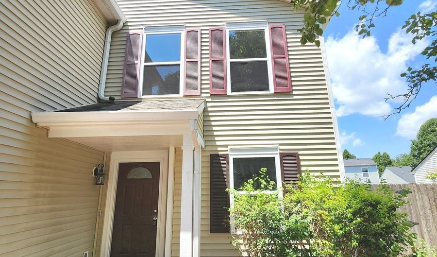 3108 Everbloom Way, Indianapolis, IN 46217 - 3 Beds, 3 Bath