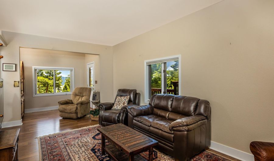59 Palo Flechado Ridge Rd, Angel Fire, NM 87710 - 2 Beds, 2 Bath