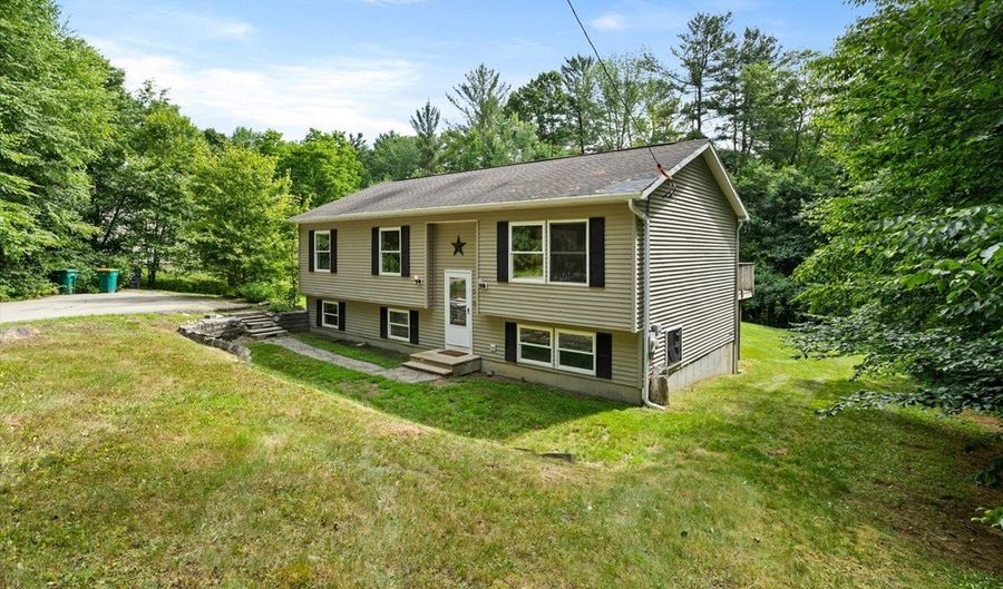 1233 South St, Barre, MA 01005 - 4 Beds, 2 Bath