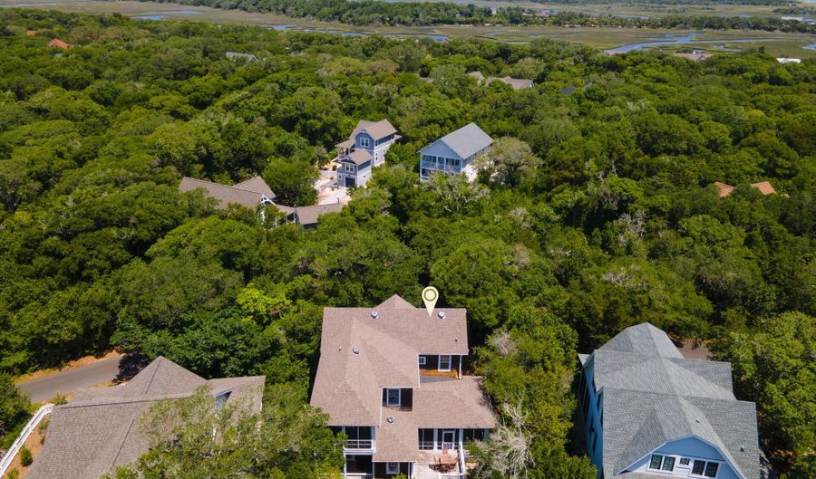 592 Kinnakeet Way, Bald Head Island, NC 28461 - 5 Beds, 5 Bath