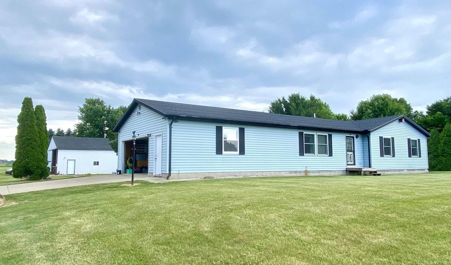 17250 Armada Center Rd, Armada, MI 48005 - 3 Beds, 2 Bath
