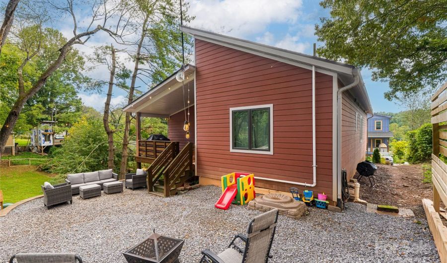 11 Alta Ave, Asheville, NC 28803 - 4 Beds, 3 Bath