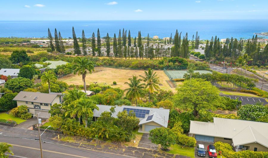 75-5810 WELO St, Kailua Kona, HI 96740 - 3 Beds, 2 Bath