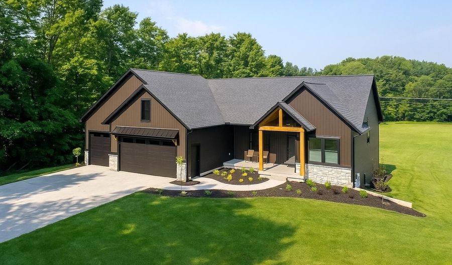 12607 76th Ave, Allendale, MI 49401 - 3 Beds, 3 Bath