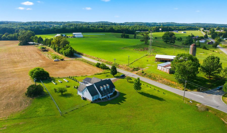351 County Road 130, Athens, TN 37303 - 4 Beds, 2 Bath