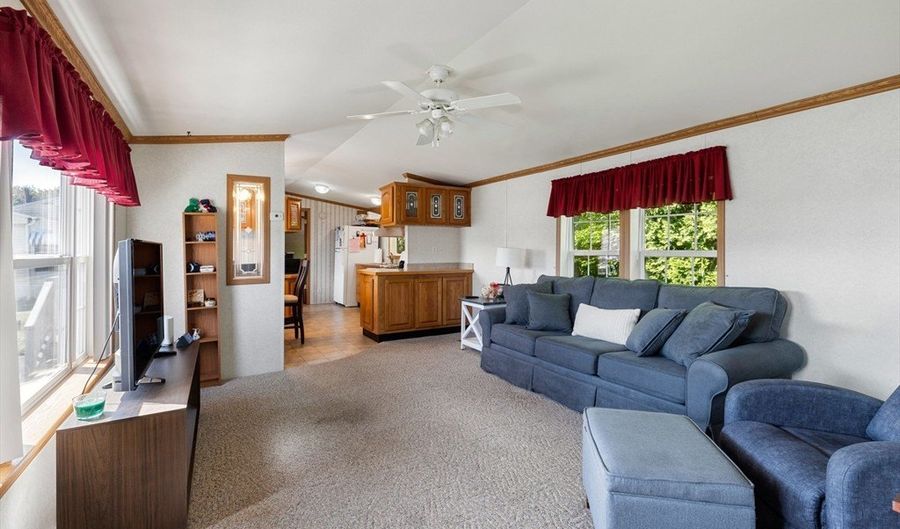 97 Julia Dr, Attleboro, MA 02703 - 2 Beds, 2 Bath