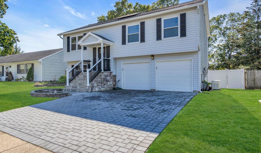 93 Windward Dr, Barnegat, NJ 08005 - 3 Beds, 2 Bath