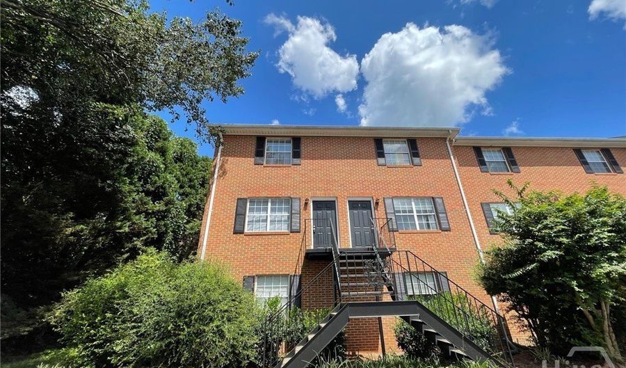 2165 S Milledge Ave F1, Athens, GA 30605 - 4 Beds, 2 Bath