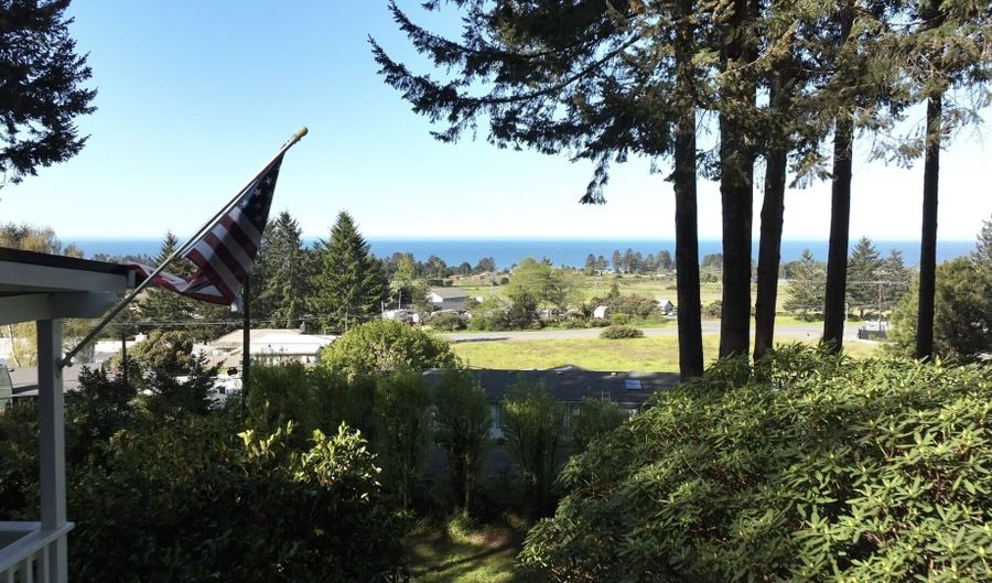 15908 Pelican Bay Dr, Brookings, OR 97415 - 3 Beds, 2 Bath