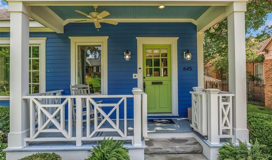 645 McCormick St, Shreveport, LA 71104 - 3 Beds, 2 Bath