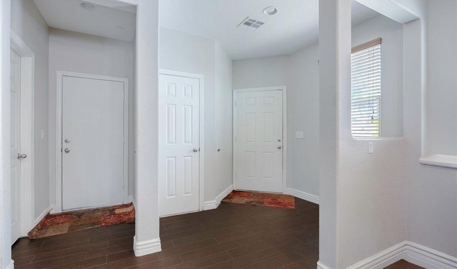 121 Brookhouse Ct, Henderson, NV 89011 - 3 Beds, 2 Bath