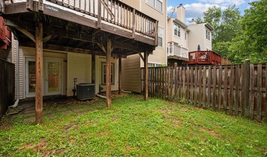 15715 ENSLEIGH Ln, Bowie, MD 20716 - 3 Beds, 3 Bath