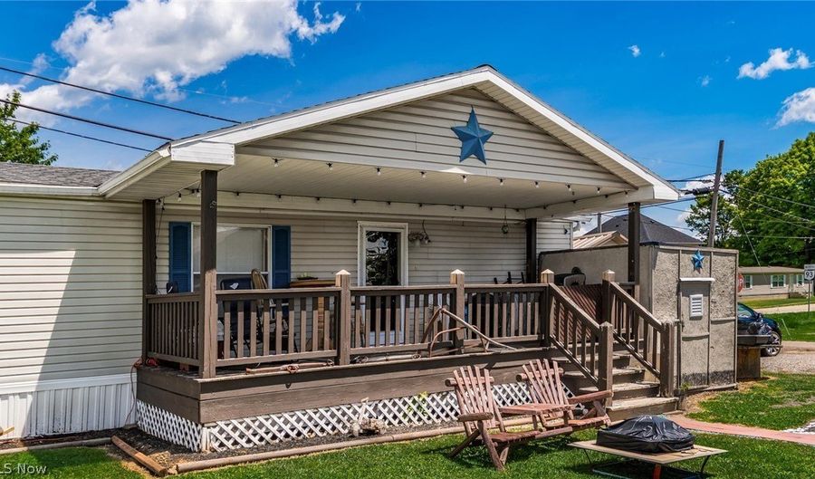 8112 East St, Adamsville, OH 43802 - 8 Beds, 4 Bath