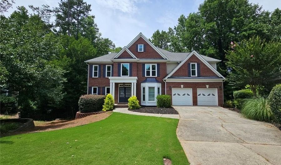 430 Eastbourne Way, Alpharetta, GA 30005 - 5 Beds, 4 Bath