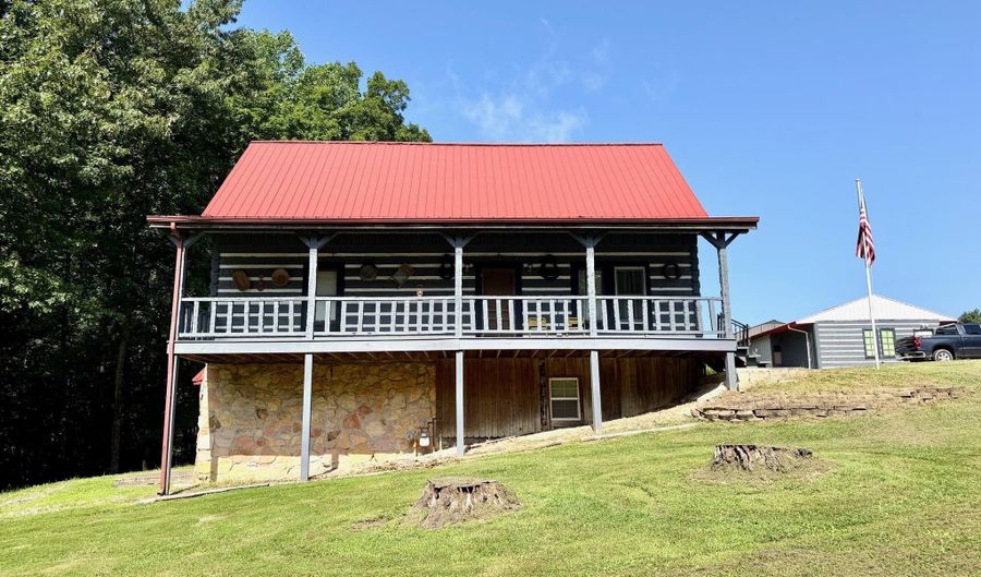 2595 Old State Rd 37 N Hwy, Bedford, IN 47421 - 3 Beds, 3 Bath