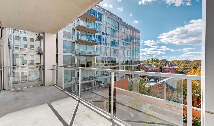 6820 WISCONSIN Ave 4006, Bethesda, MD 20815 - 3 Beds, 3 Bath