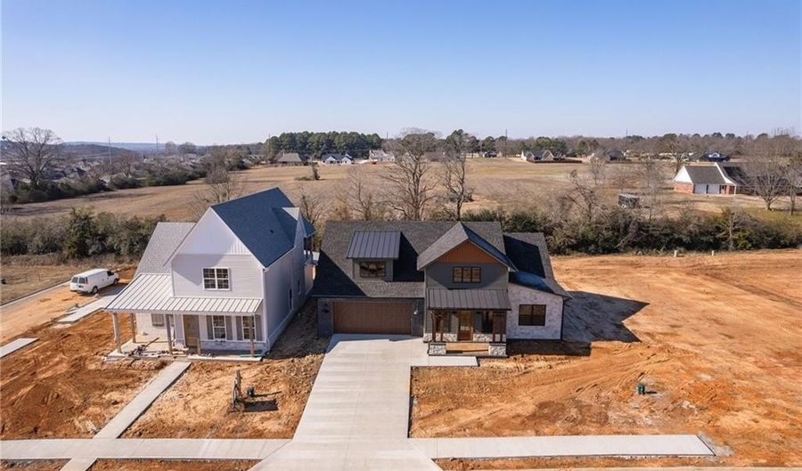 405 Waggoner Ln, Barling, AR 72923 - 3 Beds, 2 Bath