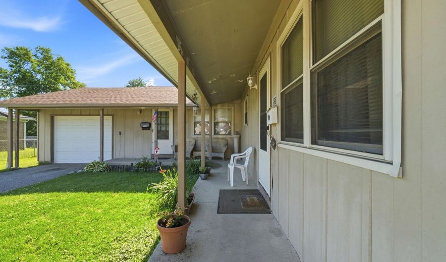 5232 Karl Rd, Columbus, OH 43229 - 5 Beds, 0 Bath