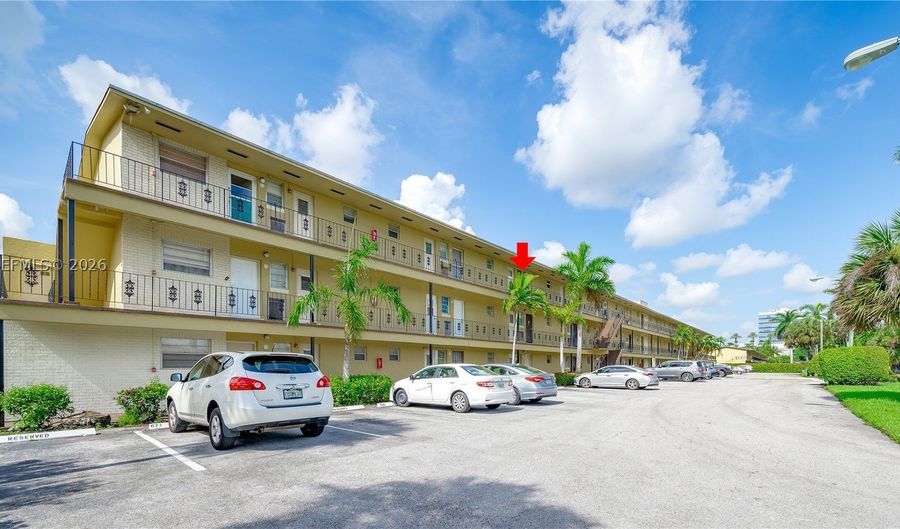 2880 NE 203rd St 34B, Aventura, FL 33180 - 1 Beds, 1 Bath