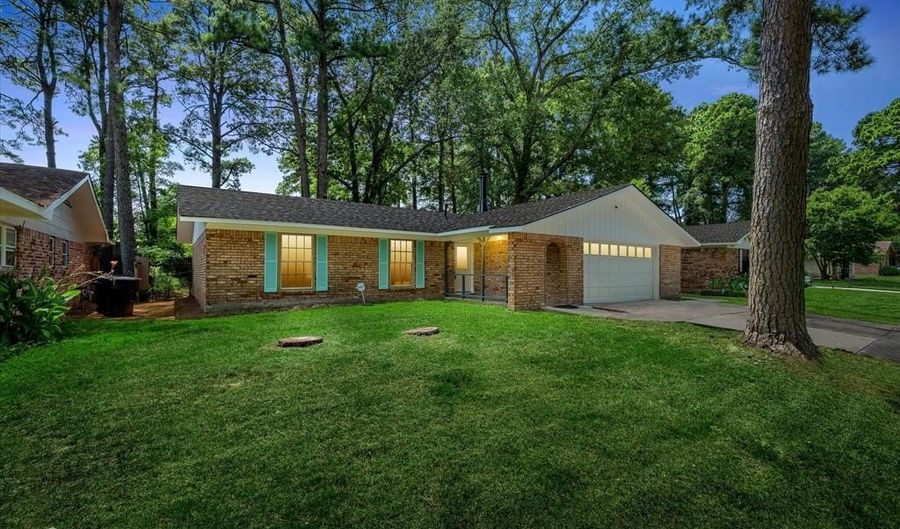 2909 Frostwood Dr, Shreveport, LA 71108 - 4 Beds, 2 Bath