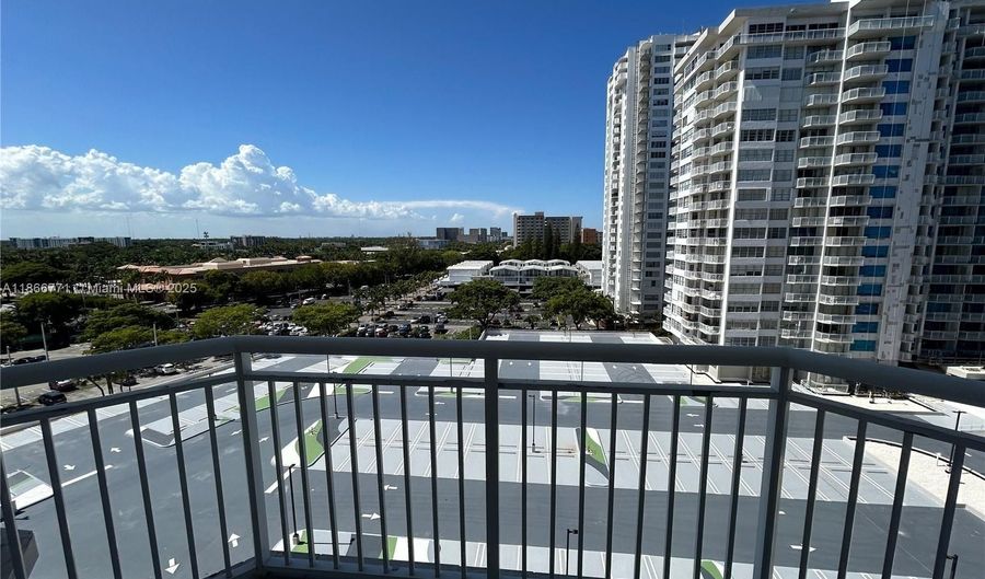 18021 Biscayne Blvd 901, Aventura, FL 33160 - 2 Beds, 2 Bath